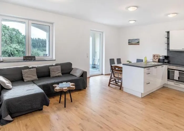 Broger Obstbaeumle Mit Pool *