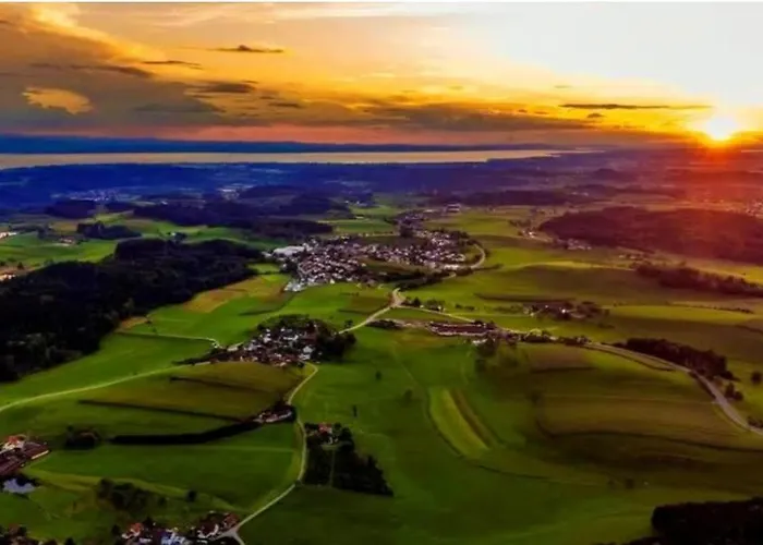 Broger Obstbaeumle Mit Pool Neukirch (Tubingen)